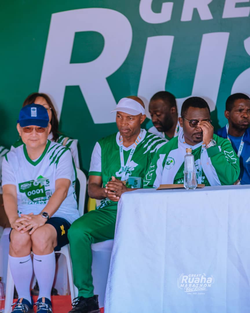 Group photo of GRUMA organizers and partners